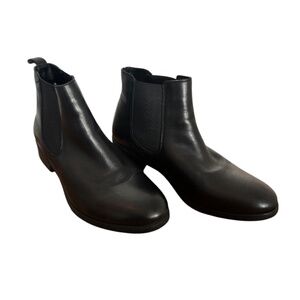 Aldo Leather Chelsea Boots (Worn Once)